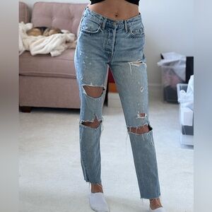 GRLFRND 26 Revolve Distressed Blue Jeans Karolina